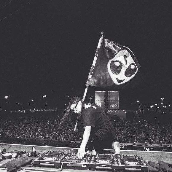 2019年8月19日01套BPM150派對炸場歌路