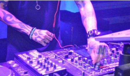 RNB完美節(jié)奏-酒吧dj套曲 包房電音 常用的酒吧打碟歌曲