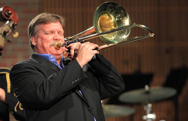 低音長(zhǎng)號(hào)的音色是怎樣的？