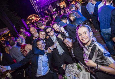 多風(fēng)格混搭電子主場(chǎng)派對(duì)